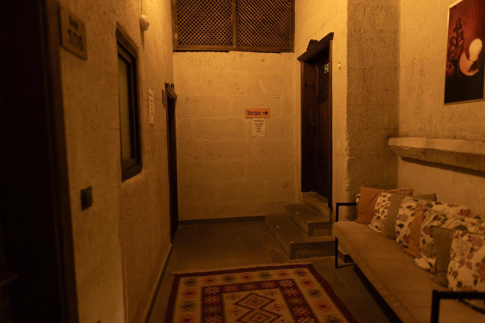 Lemon Cave Suites アヴァノス エクステリア 写真